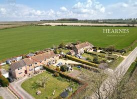 3, Queens Cottages, High Street, Blandford Forum DT11 9JN