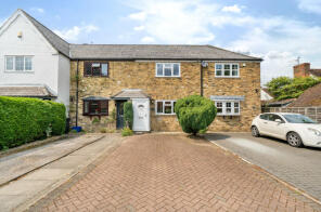 6, New Row, The Street, Sheering, Harlow CM22 7LZ