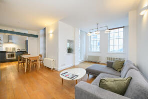 Flat I, 49, Wellington Street, London WC2E 7BN