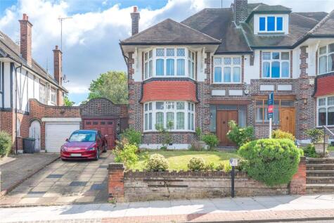 Beech Drive, London, N2