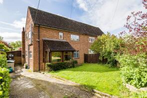 44, Greensey, Andover SP11 9HY