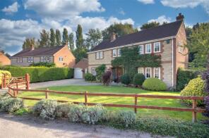 7, Peppercorn Orchard, Trowbridge BA14 6DB