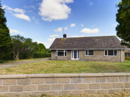 Graycroft, Rasen Road, Walesby, Market Rasen LN8 3UW