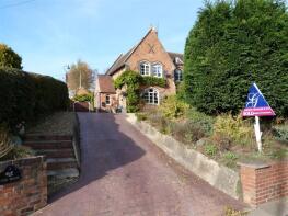 5, The Bank, Bosworth Road, Lutterworth LE17 6QN
