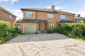 5 Innisfree, Brookside, Chichester PO20 1PX