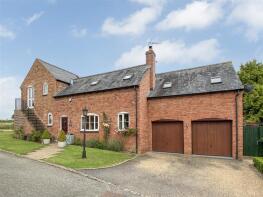 Lown Barn, Main Street, Kettering NN14 3BX