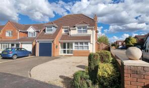 7, Mark Antony Drive, Warwick Gates, Warwick CV34 6XA