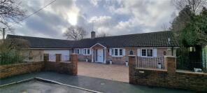 Fallowfield, Barncroft, Andover SP11 9BU