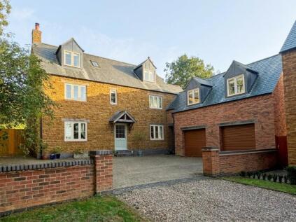 Harbidges Lane, Long Buckby, NN6 7QL