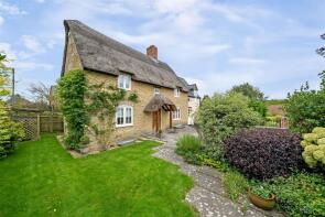 Little Dolwells, Blackford Way, Charlton Horethorne, Sherborne DT9 4ND