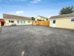 Lynwood, Grass Road, Brean, Burnham-on-sea TA8 2SE