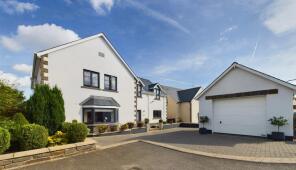 11, The Glades, Rosemarket, Milford Haven SA73 1JQ