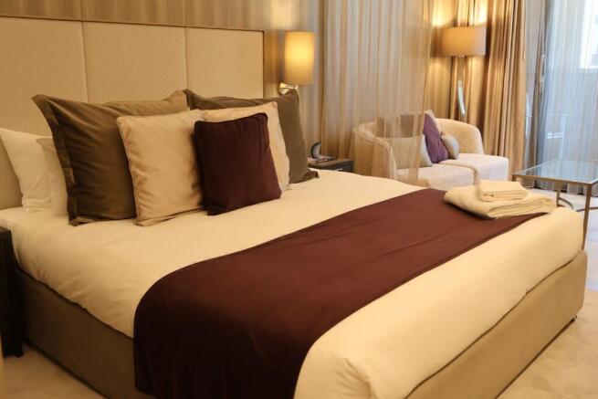 Standard Suite