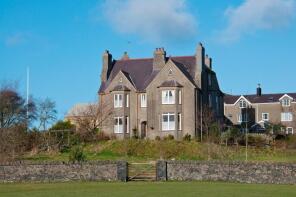 Plas Pont Y Gribyn, Llannor LL53 8LZ