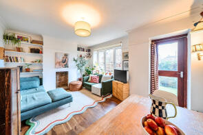 Flat 2, Bridges House Elmington Estate, Picton Street, London SE5 7QL