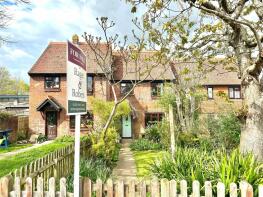 21, Saffron Gardens, Polegate BN26 5XQ