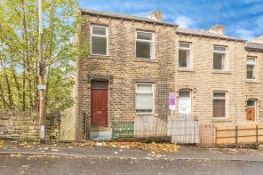 48, Whitegate Road, Newsome, Huddersfield HD4 6NF