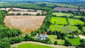 Roundhill Lodge, Cockshot Lane, Dormston, Worcester WR7 4JZ