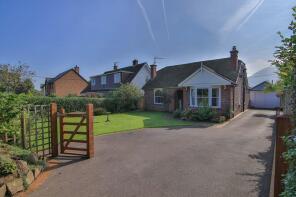 Delfryn, Old Hereford Road, Penyclawdd, Abergavenny NP7 7LB