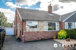 25, Sunny Bank Parade, Mirfield WF14 0JP
