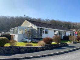 4, Hornapark Close, Lifton PL16 0BE