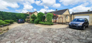 68c Raynescroft, Shaw Hill, Melksham SN12 8EN