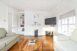 Flat 43, Cavendish Buildings, Gilbert Street, London W1K 5HJ