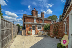 3, Railway Cottages, St Marys Church Road, Hitchin SG4 7JP