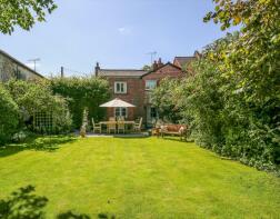 Warren Cottage, High Street, Stockbridge SO20 8AE
