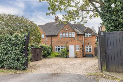 Mayflower Way, Beaconsfield, HP9