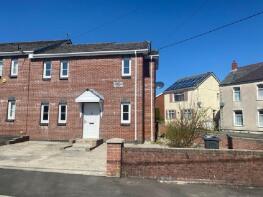 1, Samuels Court, Samuels Road, Swansea SA9 2GW