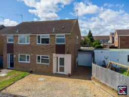 4, Lime Grove, Northampton NN7 3QZ