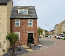 10, Heathcote Close, Woolley Grange, Barnsley S75 5GR