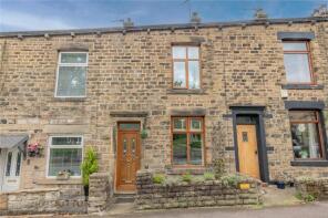 19, Denshaw Road, Oldham OL3 5EY
