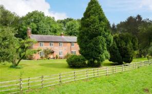 Willow Cottage, Junction With Butterfurlong Road South To Trinity Church, Salisbury SP5 3SB