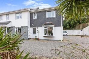 4, The Mews, Harlyn Bay Road, Harlyn Bay, Padstow PL28 8SB