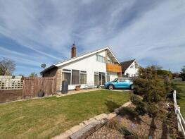 43, St Martins Way, Grantham NG32 3RA