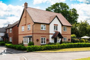 16, Village Way, Hereford HR1 4FH