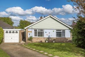 Rosings, Farthinghoe Road, Banbury OX17 3DF