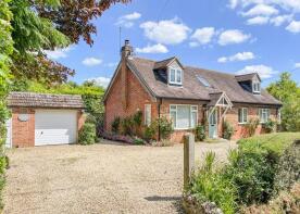 Lynwood, Road Running Through West Challow, West Challow, Wantage OX12 9TN