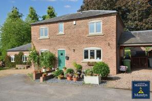 8, The Stable Yard, Priory Road, Nottingham NG14 7GX