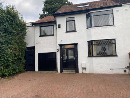 18 Silverknowes Eastway, Silverknowes, Edinburgh, EH4 5NE