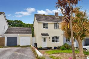56, Treverbyn Road, Falmouth TR11 5BS