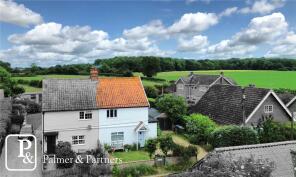 Woodside, Church Lane, Saxmundham IP17 1PT