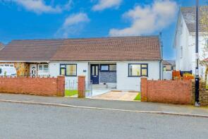 133 Bwthyn Saffrwn, High Street, Treharris CF46 6HB