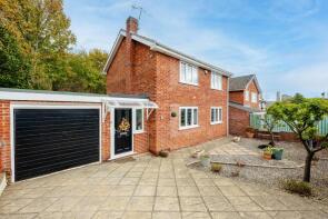 11, The Clough, Chesterfield S41 0BZ