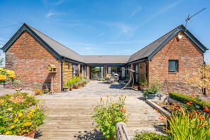 Ty Brith Barn, Bryngwyn Road, Monmouth NP25 4DY