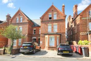 Flat 2, 22, Castle Crescent, Reading RG1 6AG