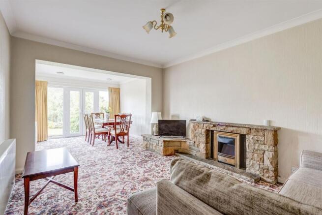 66HallamGrangeRoad(Interior)-4.jpg