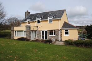 Stoneleigh, Road From Roundhill Cottages To Junction South Of Rezare, Rezare, Launceston PL15 9NX